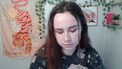 Snapshot of veryveryvery_shy chatting on 9, 7, 2026 veryveryvery_shy online show from 9, 7, 2026
