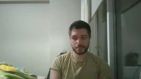 Snapshot of vesikalik2 chatting on 21, 12, 2024 vesikalik2 online show from 21, 12, 2024
