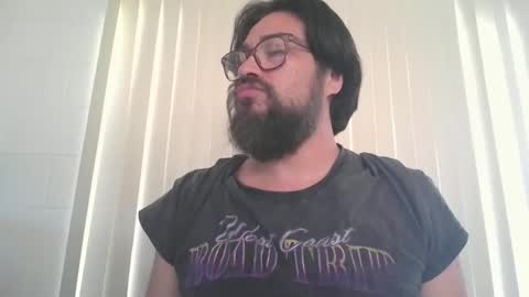 vesturelove online show from 7, 10, 2025