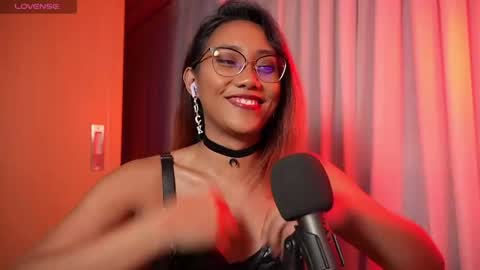 Vexa Nyx online show from 7, 6, 2026
