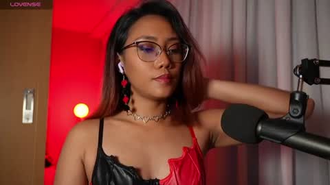 Vexa Nyx online show from 13, 6, 2026