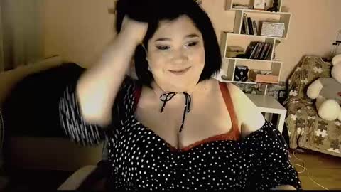 Vi Vixen online show from 4, 3, 2025