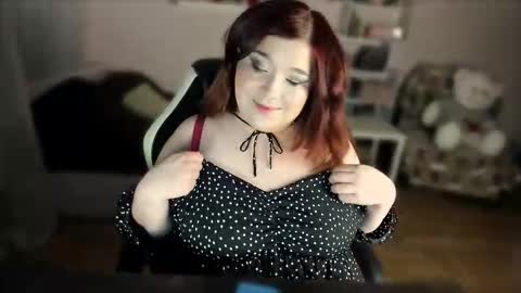 Vi Vixen online show from 8, 11, 2025