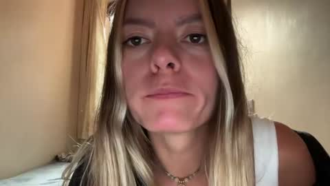 papichulo y mamichula online show from 24, 6, 2026
