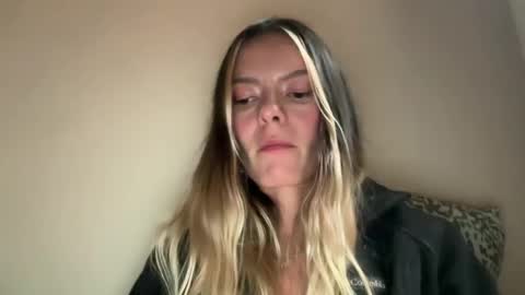 papichulo y mamichula online show from 30, 6, 2026