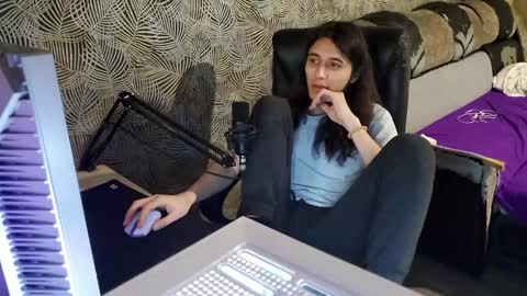 Snapshot of vialeras chatting on 22, 12, 2024 vialeras online show from 22, 12, 2024