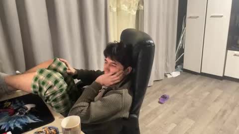 Snapshot of vialeras chatting on 4, 11, 2025 vialeras online show from 4, 11, 2025