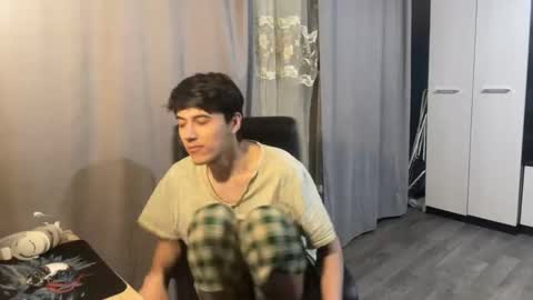 Snapshot of vialeras chatting on 12, 11, 2025 vialeras online show from 12, 11, 2025