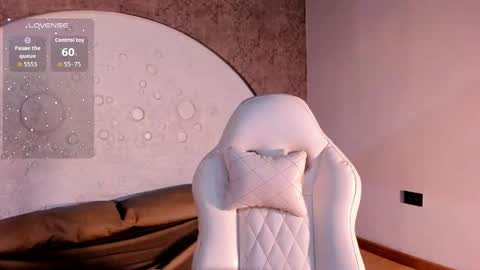 Snapshot of viana_dior chatting on 24, 10, 2025 Viana online show from 24, 10, 2025