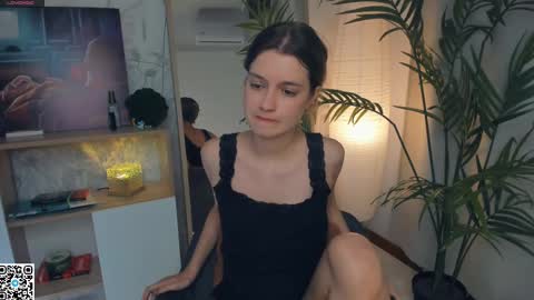 Mikky online show from 20, 2, 2025