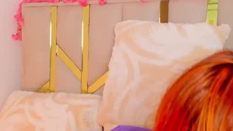 Snapshot of vicioushorse33 chatting on 22, 10, 2025 Sophie and Stan online show from 22, 10, 2025