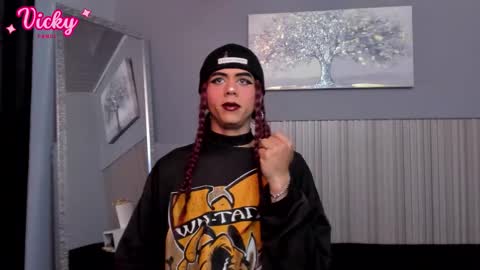  Vicky  online show from 25, 2, 2026