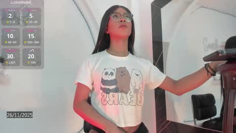 Snapshot of vicky_hottman chatting on 27, 11, 2025 vicky_hottman online show from 27, 11, 2025