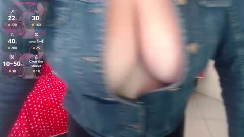 Snapshot of vicky_sexi chatting on 9, 1, 2026 vicky_sexi online show from 9, 1, 2026