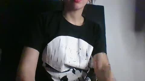 Snapshot of vickybratx chatting on 21, 9, 2025 vickybratx online show from 21, 9, 2025