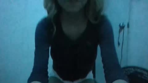 Snapshot of vickytranny chatting on 12, 3, 2026 vickytranny online show from 12, 3, 2026