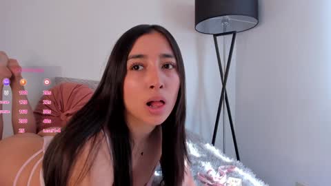 Snapshot of vico_sweety chatting on 4, 2, 2025 Victoria online show from 4, 2, 2025