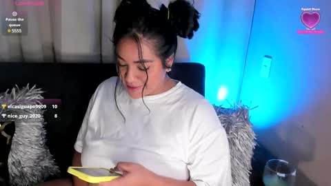 Victoria Serna  online show from 12, 3, 2025