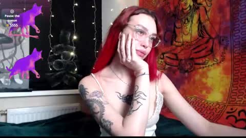 Snapshot of victori_luxury chatting on 6, 12, 2024 victori_luxury online show from 6, 12, 2024