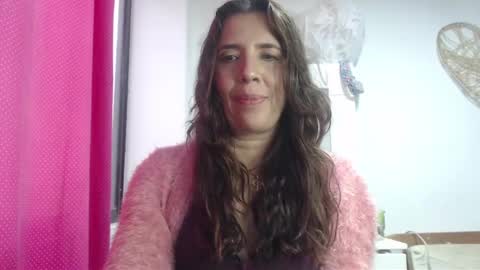 Hi guys   Im victoria  Be the one who can control me in PVT online show from 30, 1, 2025