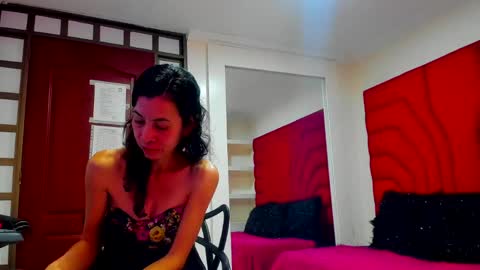 Victoria  grey  online show from 28, 5, 2026