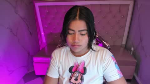 victoria_b_ online show from 2, 10, 2025
