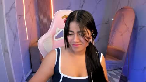 victoria_b_ online show from 10, 10, 2025