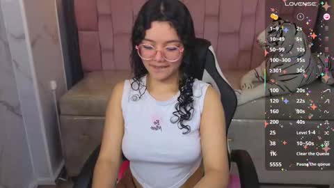 victoria_castillo_b online show from 11, 1, 2026