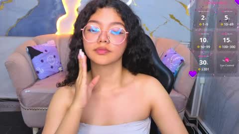 victoria_castillo_b online show from 12, 4, 2026