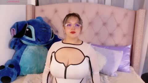 victoria_cherry_ online show from 9, 7, 2026