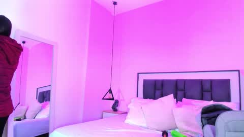 valentina online show from 13, 11, 2025