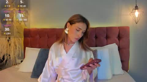 Snapshot of victoria_decapri chatting on 17, 10, 2025 victoria online show from 17, 10, 2025