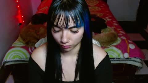 Snapshot of victoria_goddes chatting on 7, 4, 2026 victoria online show from 7, 4, 2026