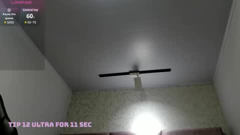 Snapshot of victoria_noir_18 chatting on 15, 1, 2026 Vicky online show from 15, 1, 2026