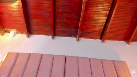 Snapshot of victoria_rash chatting on 17, 1, 2025 VICTORIA online show from 17, 1, 2025