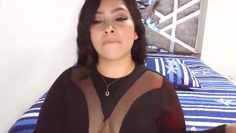 Snapshot of victoria_rossx chatting on 2, 5, 2026 victoria_rossx online show from 2, 5, 2026