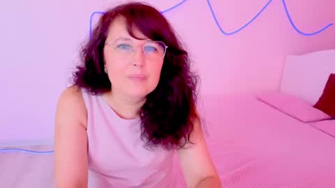 Snapshot of victoria_vvv chatting on 20, 7, 2026 Vika online show from 20, 7, 2026