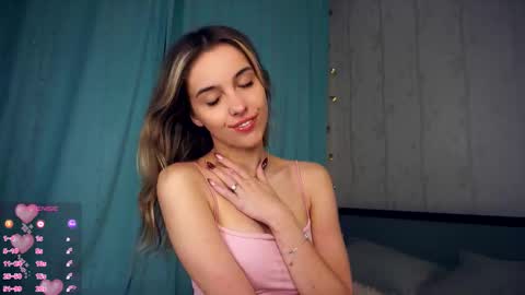 Anasteisha  Day Helen  Night online show from 25, 10, 2025