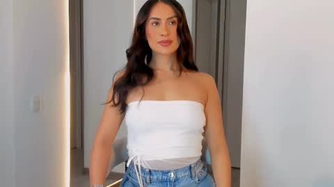 Snapshot of victoriafit7 chatting on 29, 11, 2025 Vcitoria online show from 29, 11, 2025