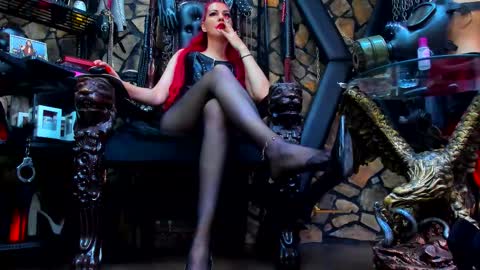 Victoria Heller online show from 21, 9, 2025