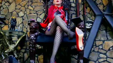 Victoria Heller online show from 15, 4, 2026