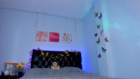 Snapshot of victorialarson2 chatting on 10, 10, 2025 Victoria Larson - Independient Model online show from 10, 10, 2025