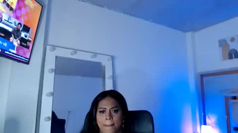 Snapshot of victoriaphillips chatting on 16, 4, 2026 ONLYFANS online show from 16, 4, 2026