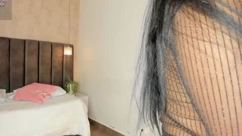 Snapshot of victoriaregia1 chatting on 4, 1, 2025 Maria Victoria online show from 4, 1, 2025