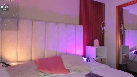 Maria Victoria online show from 5, 12, 2025