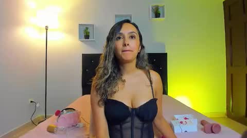 victoriia_rose_ online show from 10, 4, 2026