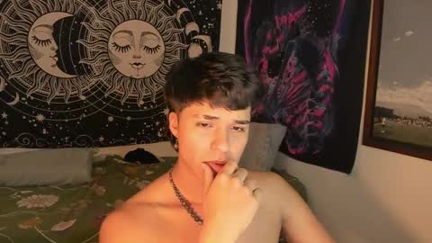 Victorino Jhonson online show from 5, 1, 2025