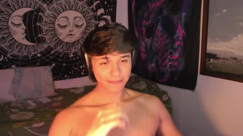 Victorino Jhonson online show from 7, 3, 2025