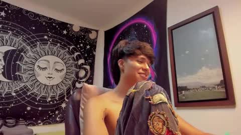 Snapshot of victorino_jhonson chatting on 12, 5, 2026 Victorino Jhonson online show from 12, 5, 2026