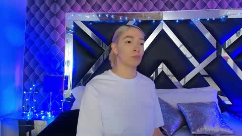 victtoria lee online show from 23, 2, 2026